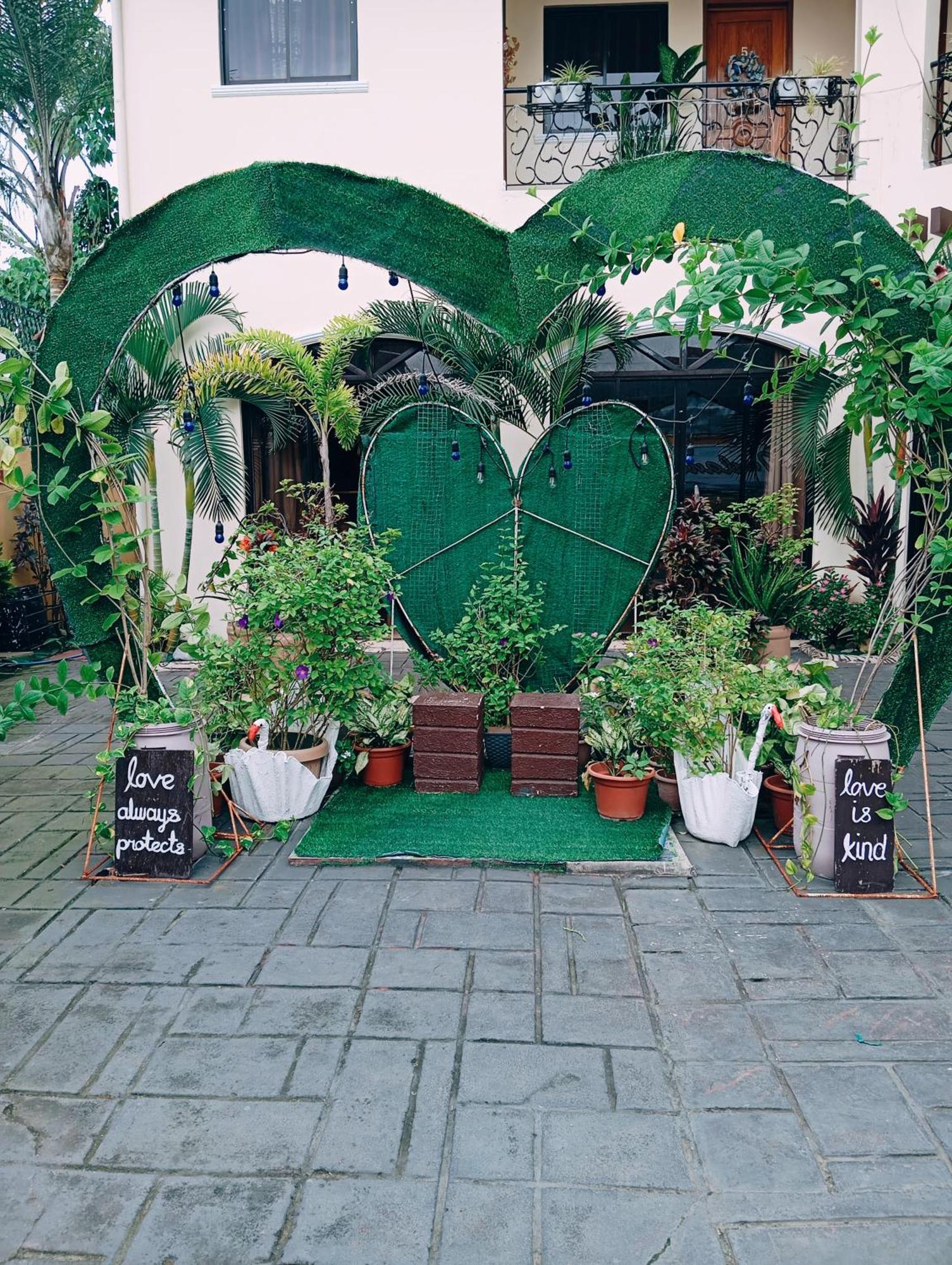 Ladolcevita Inland Resort Cabadbaran Exterior photo