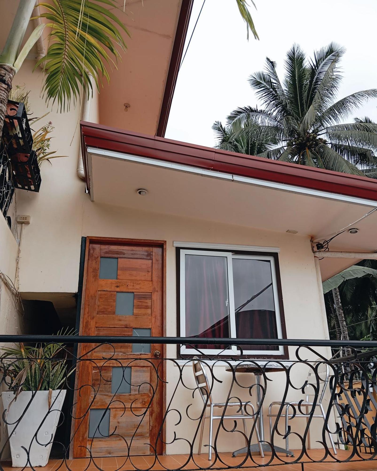 Ladolcevita Inland Resort Cabadbaran Exterior photo